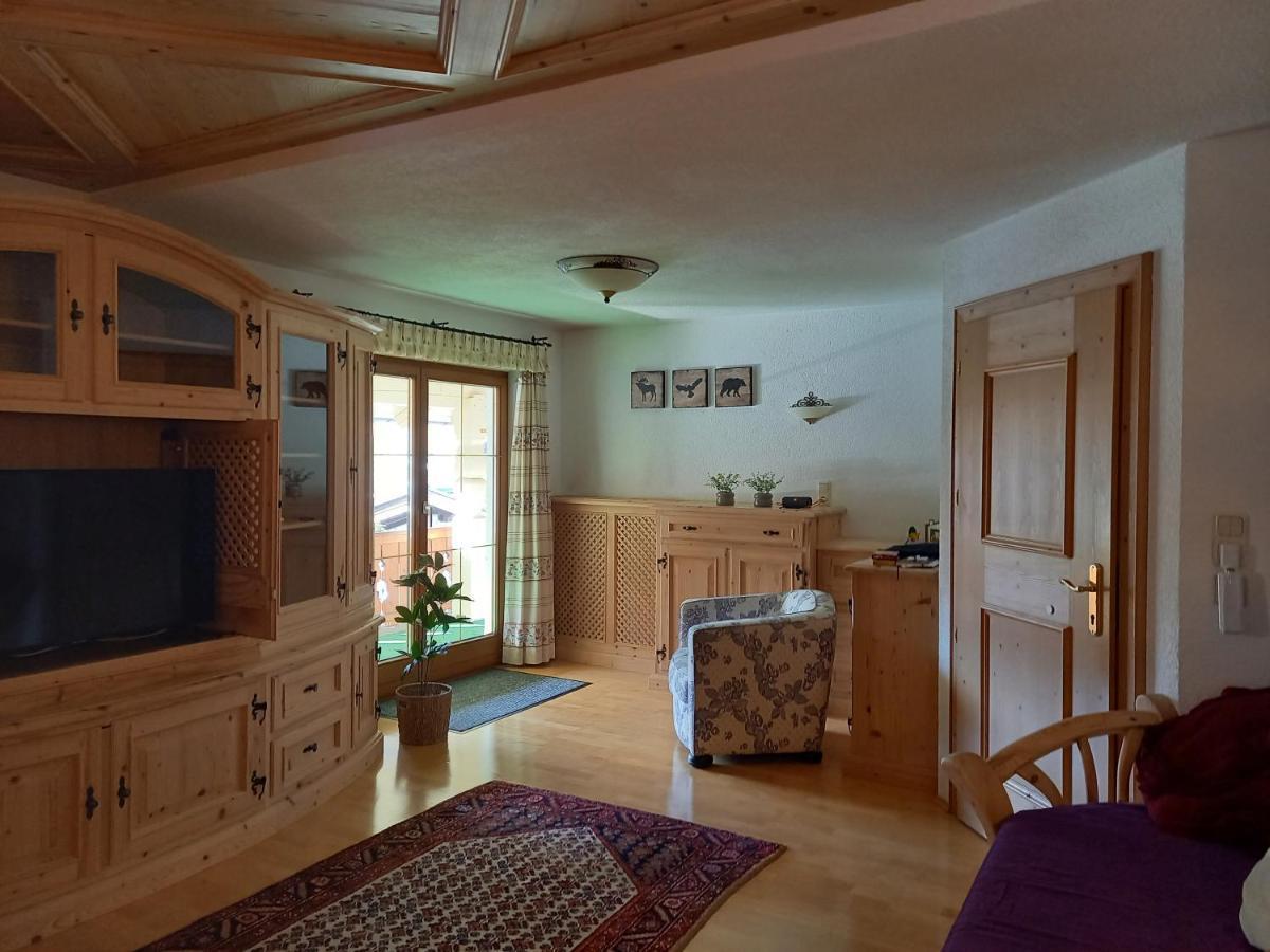 Appartments Krone Bichlbach Oda fotoğraf