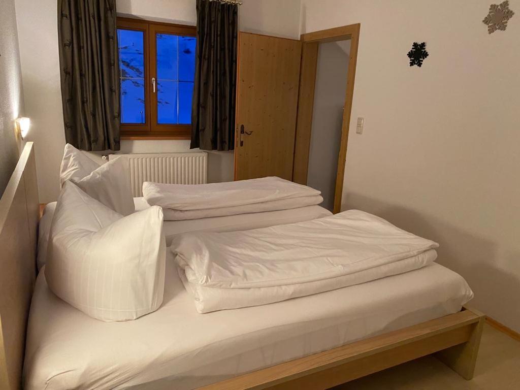 Appartments Krone Bichlbach Oda fotoğraf