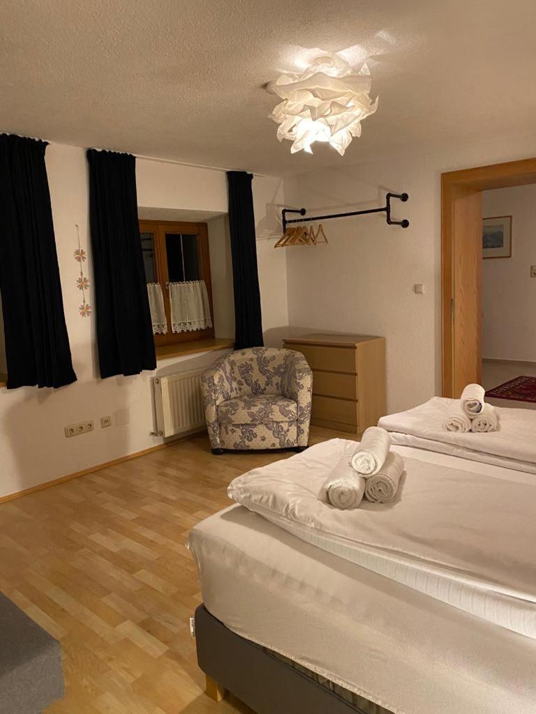 Appartments Krone Bichlbach Oda fotoğraf